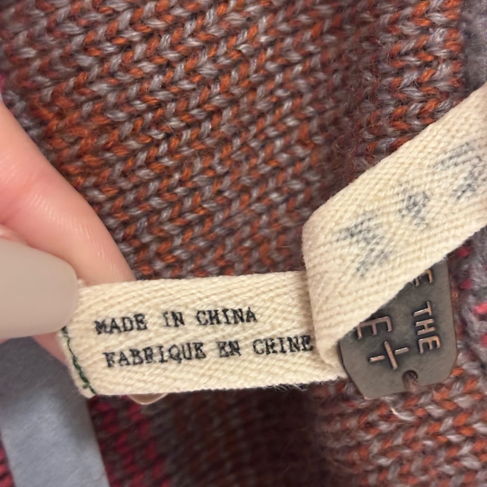 We The Free, Free People Gray and Pink Patterned Cardigan - Picture 9 of 12